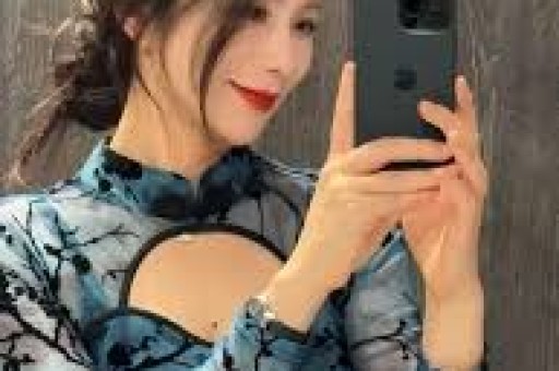 74岁刘晓庆再曝大瓜！和助理同居6年未离婚百亿婚姻是空壳骗局