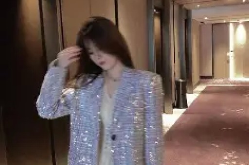 曝知名网红塌房！表面立爱国人设疯狂捞金背地砸6百万移民法国