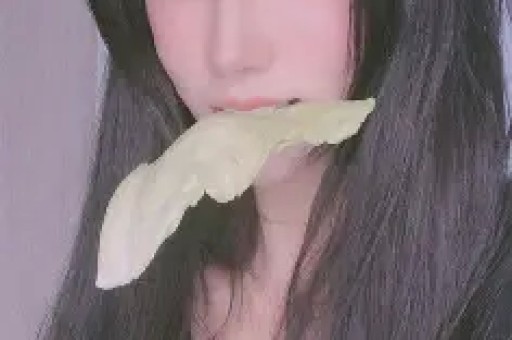 韩红口碑崩塌黑历史被扒官媒出手锐评句句说到打工人心坎里
