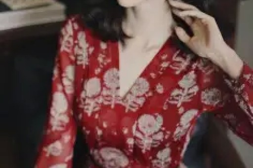 塌房！男明星爆红就绯闻从王鹤棣到陈牧驰娱乐圈塌房现象频发