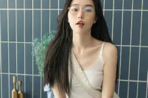 “未成年网红跳擦边舞”这股歪风必须刹住